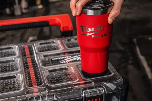 Milwaukee PACKOUT bögre 887ml