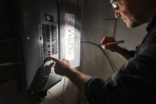 Milwaukee zseblámpa Usb tölthető IRPL250