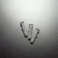 Szürke műanyag tipli